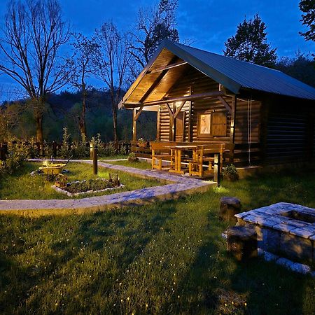 Cabin House Dubovik Cetinje Exteriör bild