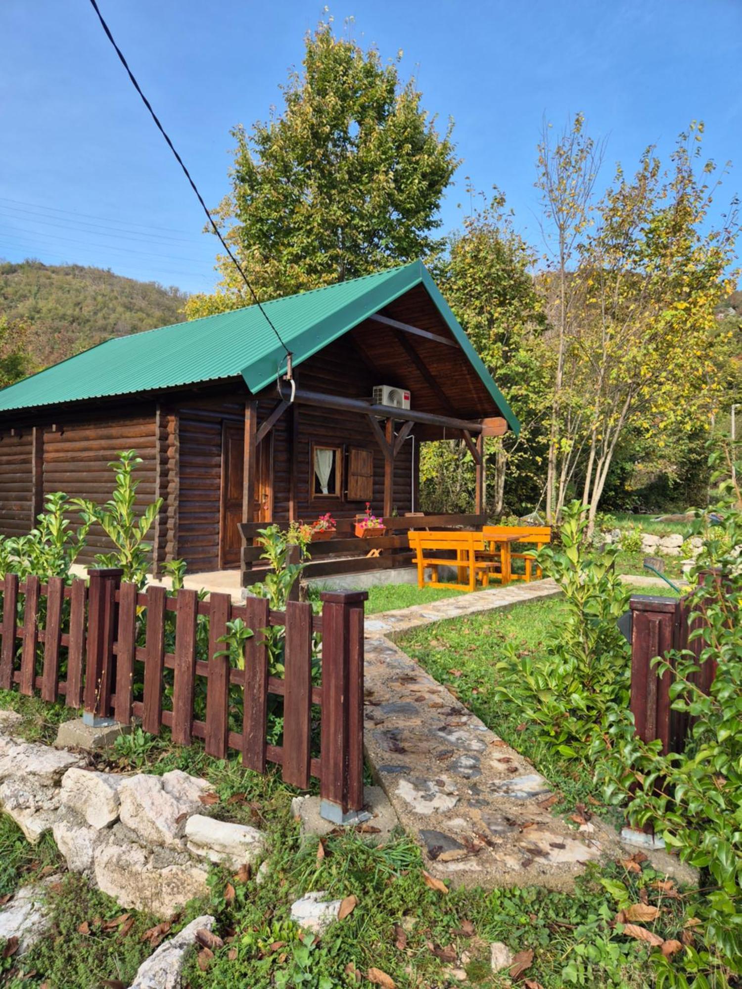 Cabin House Dubovik Cetinje Exteriör bild